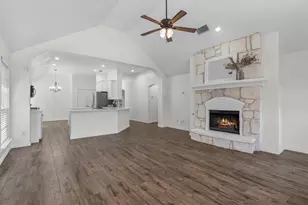 8748 Dayton Dr, Lantana, TX 76226 - Photo 14