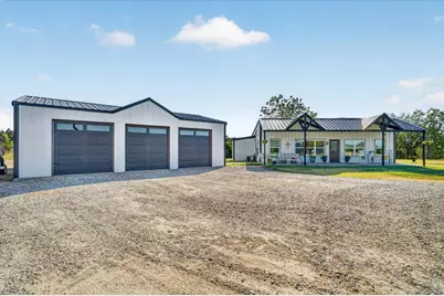 9011 McArthur Court, Tolar, TX 76476 - Photo 4