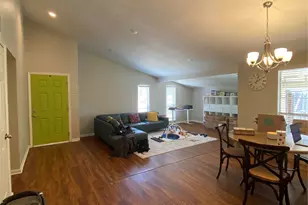 3003 Scott Mill Rd, Carrollton, TX 75007 - Photo 6
