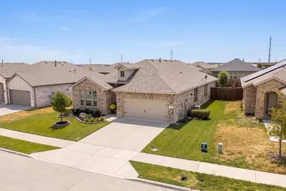 146 Hawksbill Lane, Rhome, TX 76078 - Photo 4