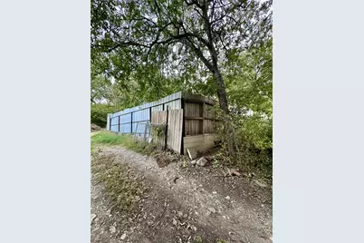 1001 NW Loraine Street, Fort Worth, TX 76106 - Photo 14