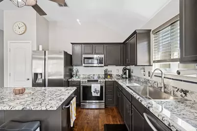 1930 Livingston Lane, Little Elm, TX 75068 - Photo 14
