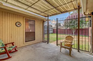 5235 Clover Haven St, Dallas, TX 75227 - Photo 28