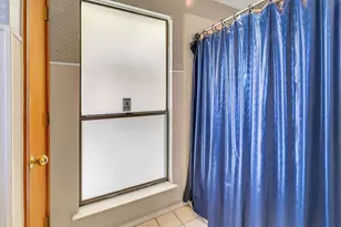 5235 Clover Haven St, Dallas, TX 75227 - Photo 20