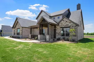 451 Paradise Ridge Dr, Waxahachie, TX 75167 - Photo 2
