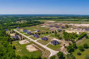 451 Paradise Ridge Dr, Waxahachie, TX 75167 - Photo 4