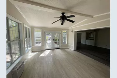 6305 Barcelona Drive, Arlington, TX 76016 - Photo 10