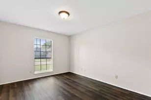 1129 Lombardy Dr, Plano, TX 75023 - Photo 10