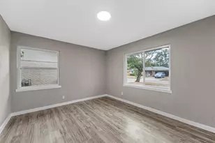 311 S Barbara St, Lacy Lakeview, TX 76705 - Photo 12