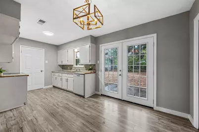 311 S Barbara Street, Lacy Lakeview, TX 76705 - Photo 6