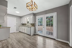 311 S Barbara St, Lacy Lakeview, TX 76705 - Photo 6