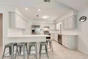 110 La Jolla St, Mabank, TX 75156 - Photo 6