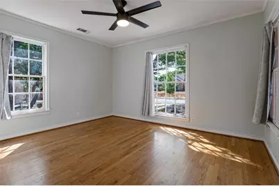 2219 Carnes Street, Dallas, TX 75208 - Photo 14