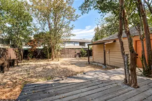 2219 Carnes St, Dallas, TX 75208 - Photo 16