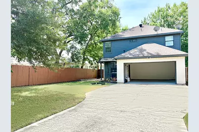 700 Martinique Avenue, Dallas, TX 75223 - Photo 14