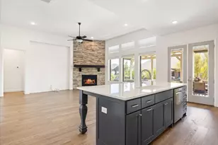 1109 Aviara Ct, Granbury, TX 76048 - Photo 14