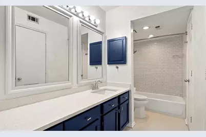 3261 Donnelly Circle #706, Fort Worth, TX 76107 - Photo 12