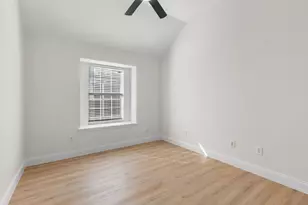8200 Watson Rd, Lantana, TX 76226 - Photo 24