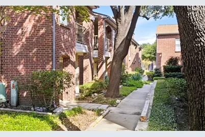 3261 Donnelly Circle #706, Fort Worth, TX 76107 - Photo 16