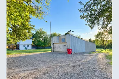 351 County Road 2274, Telephone, TX 75488 - Photo 36