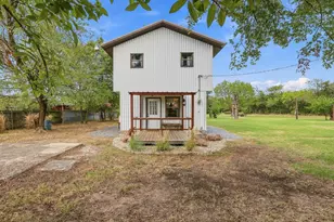 351 County Rd 2274, Telephone, TX 75488 - Photo 2