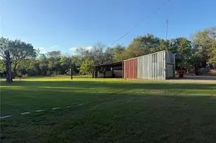 351 County Rd 2274, Telephone, TX 75488 - Photo 38