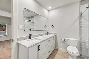 13706 Janwood Ln, Farmers Branch, TX 75234 - Photo 18