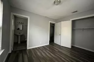 2020 Nomas St, Dallas, TX 75212 - Photo 28
