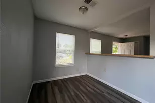2020 Nomas St, Dallas, TX 75212 - Photo 8