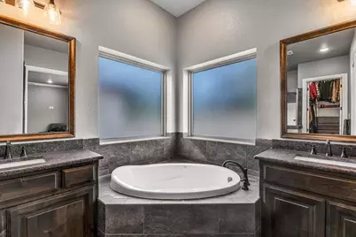 127 Paradise Oaks Court, Paradise, TX 76073 - Photo 28