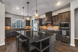 127 Paradise Oaks Ct, Paradise, TX 76073 - Photo 16