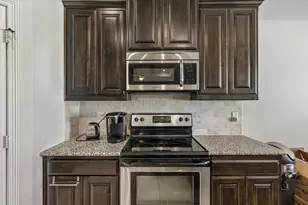 101 Loving Trail, Justin, TX 76247 - Photo 10