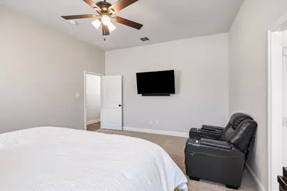 101 Loving Trail, Justin, TX 76247 - Photo 22