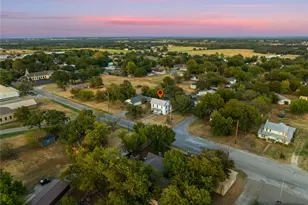 202 N Kickapoo St, Lipan, TX 76462 - Photo 36