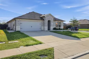 116 Sir Barton Ln, Caddo Mills, TX 75135 - Photo 2