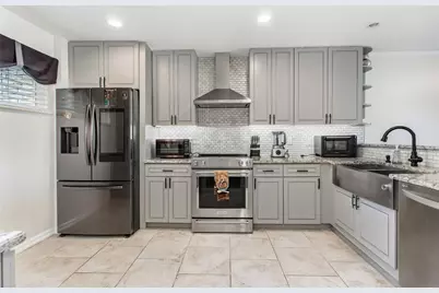 2925 Country Place Circle, Carrollton, TX 75006 - Photo 16