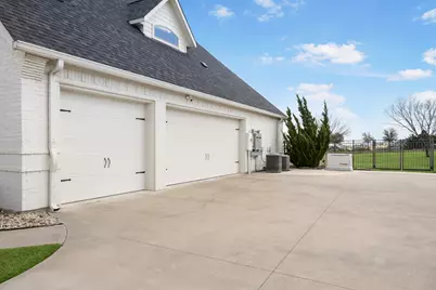 224 Bearclaw Circle, Aledo, TX 76008 - Photo 32