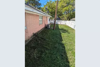 111 Murchison Street, Farmersville, TX 75442 - Photo 28
