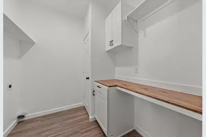 2415 S 9th Street, Waco, TX 76706 - Photo 8