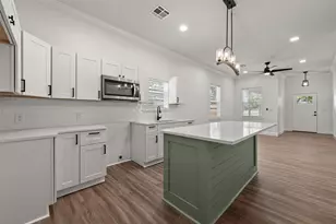 2415 S 9th St, Waco, TX 76706 - Photo 6