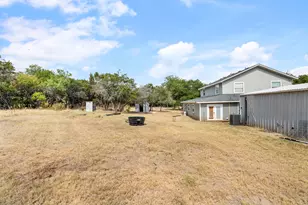 4600 Hunters Glen Ct, Granbury, TX 76048 - Photo 4