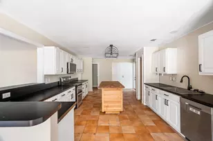 4600 Hunters Glen Ct, Granbury, TX 76048 - Photo 8