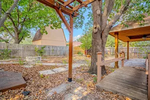 1522 Hayloft Ln, Granbury, TX 76048 - Photo 32