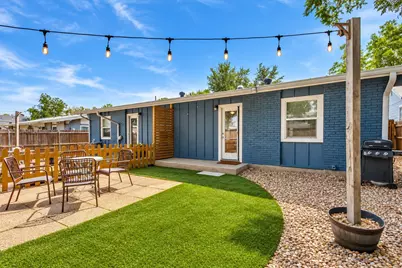 403 E Franklin Street, Grapevine, TX 76051 - Photo 20