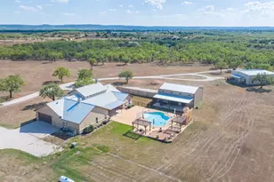 166 Nora Miller Rd, Abilene, TX 79602 - Photo 2