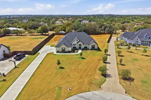 1021 Tobey Ct, Aledo, TX 76008 - Photo 2