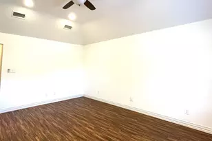 508 W Hull St, Denison, TX 75020 - Photo 6