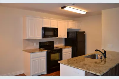508 W Hull Street, Denison, TX 75020 - Photo 2