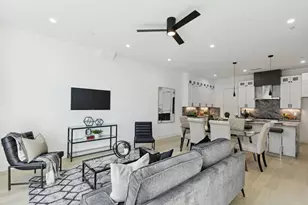 426 Melba St, Dallas, TX 75208 - Photo 2