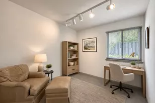 3401 Hanover Ln, Irving, TX 75062 - Photo 18